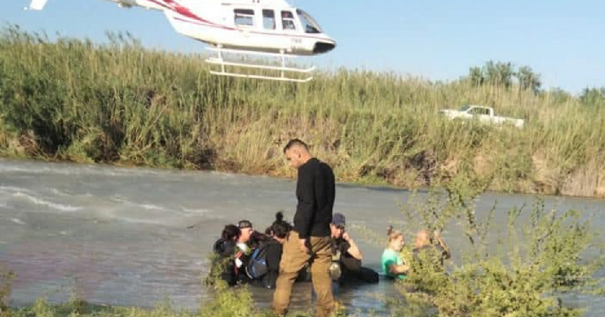 Imagen referencial, un rescate anterior de migrantes cubanos rescatados en Río Bravo © Mario Alvarado / Facebook