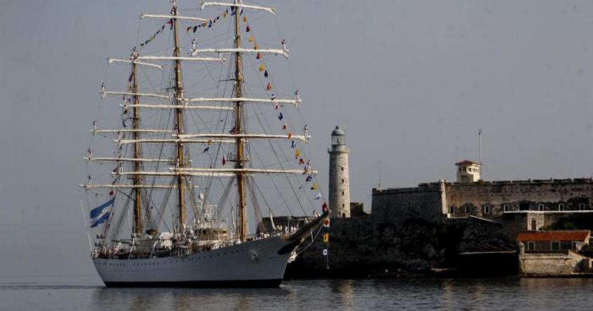 EL buque escuela ARA Libertad de la Armada Argentina © Granma