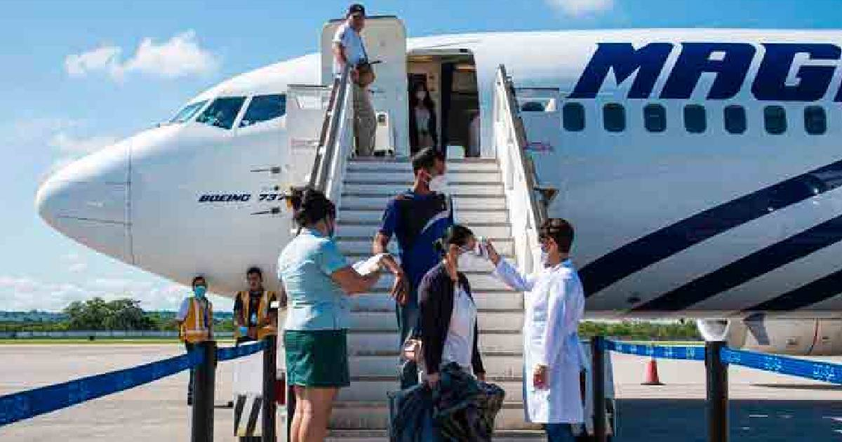 Cubanos devueltos a la isla desde México © Prensa Latina 