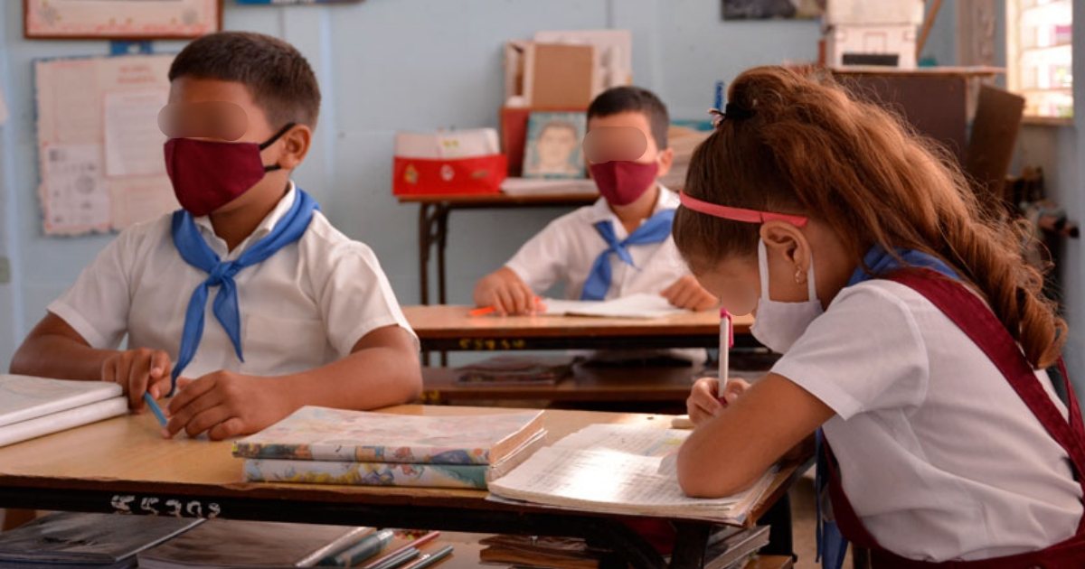 NIño cubanos en escuela primaria de Ciego de Ávila © Invasor / Alejandro García