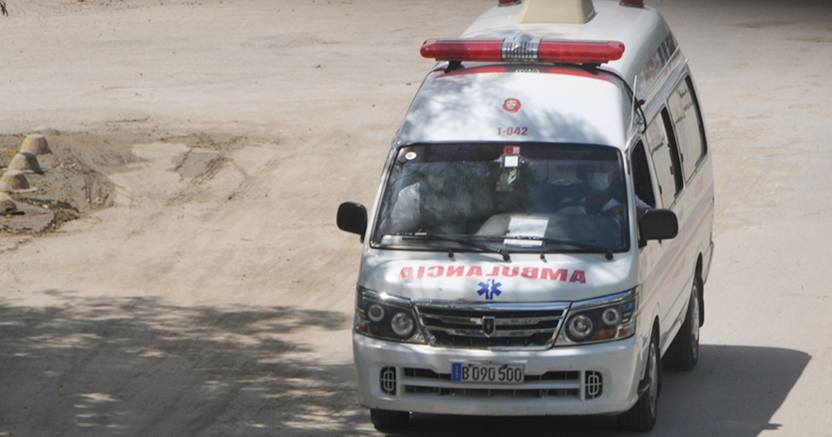 Ambulancia en Cuba (Imagen de referencia) © Periódico26/ Reynaldo López Peña