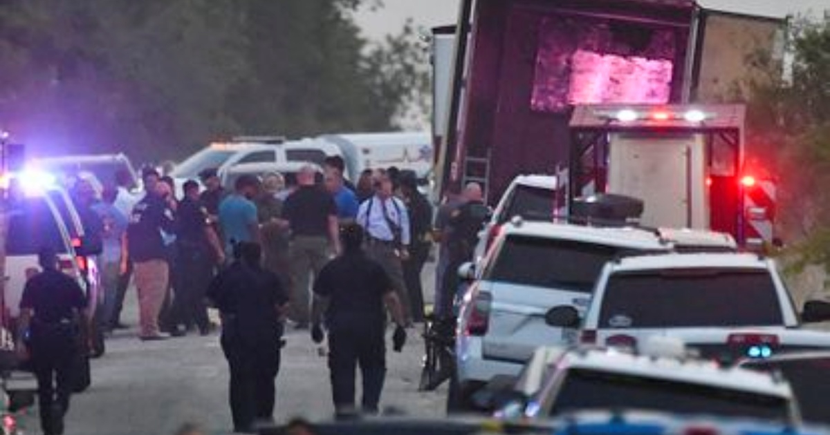 Lugar en San Antonio, Texas, en que fue descubierto el camión de migrantes © YouTube/screenshot-NBC News