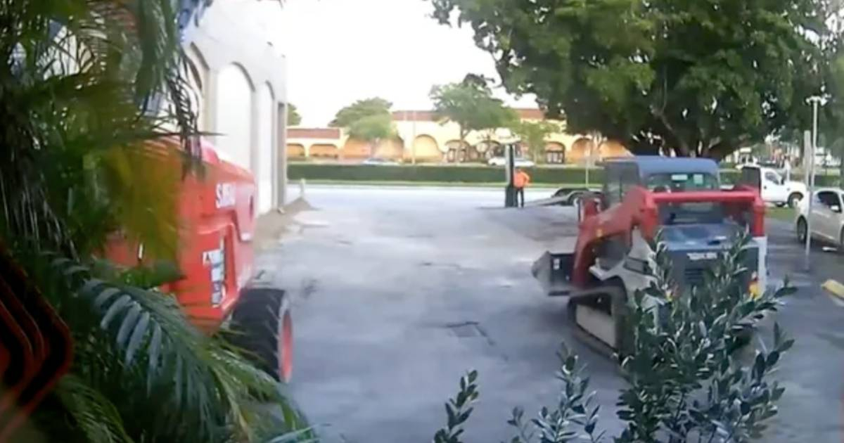 Roban grúa montacargas en Miami © Captura de video / América TeVé
