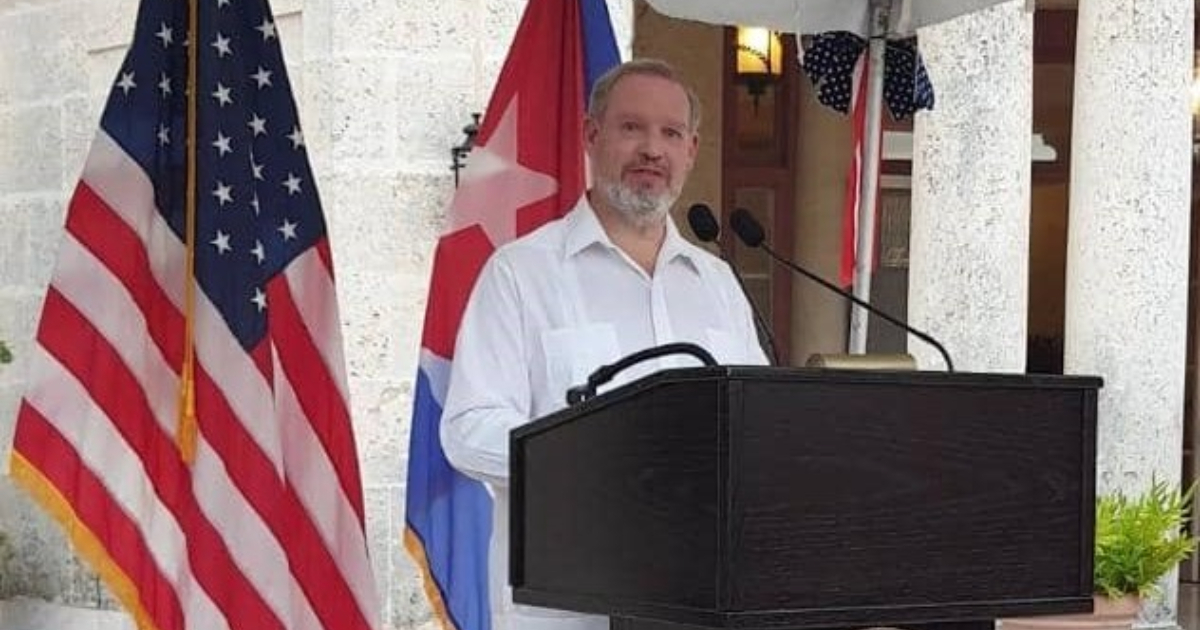 Encargado de Negocios de la Embajada de EE.UU. en Cuba, Timothy Zúñiga-Brown © Twitter / Embajada de Estados Unidos en Cuba