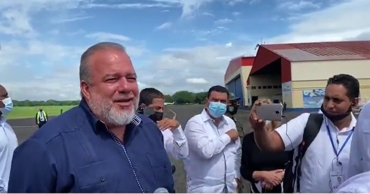 Manuel Marrero a su llegada a Nicaragua © Captura de video Twitter / Presidencia Cuba