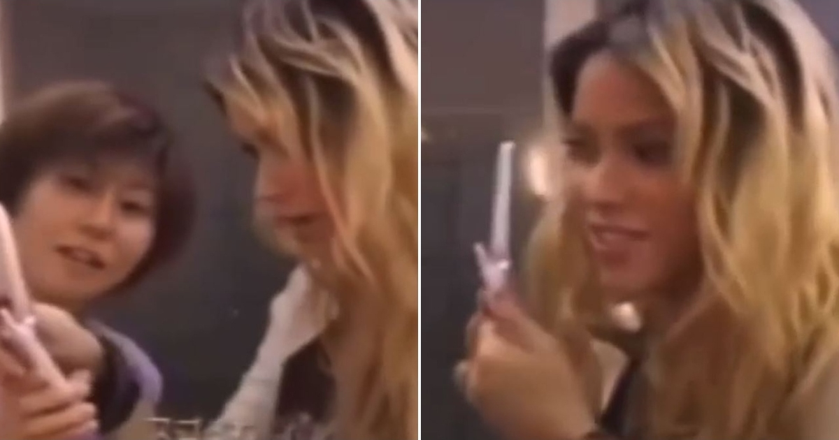 La reacción de Shakira al ver por primera vez un móvil con cámara © Instagram / Shakira