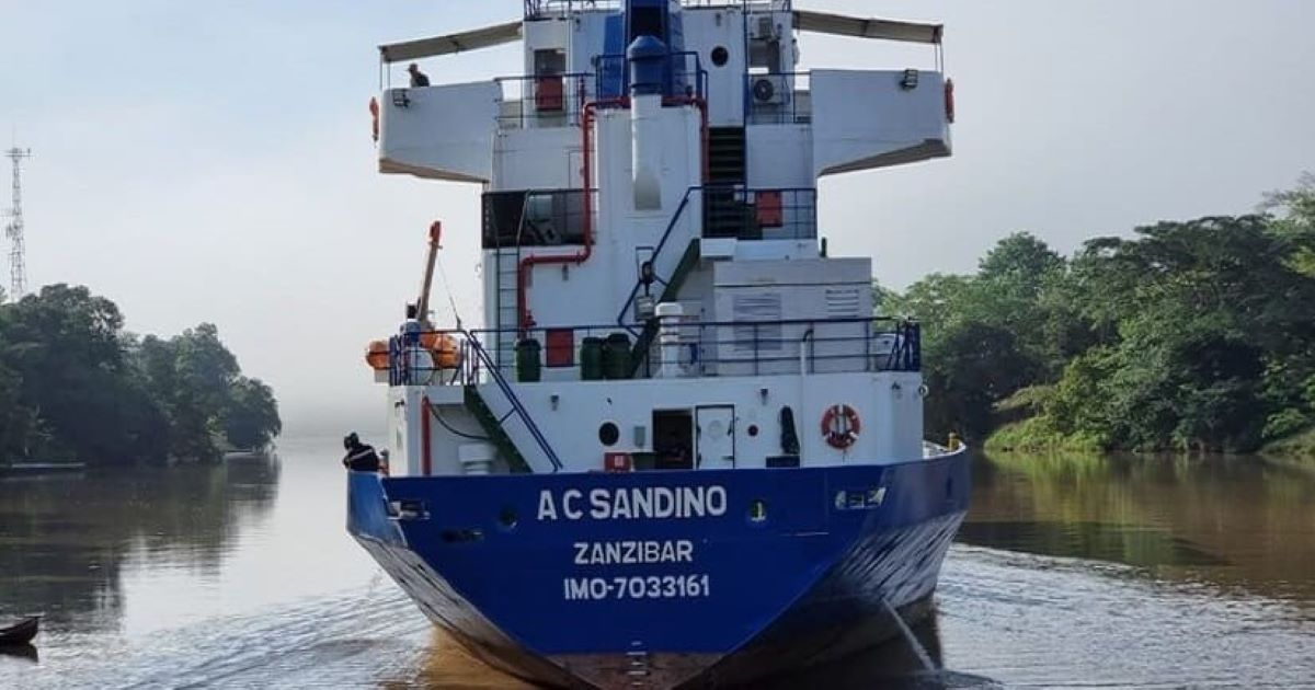 Nicaragua envía barco con donativo para Cuba. © Captura/El 19