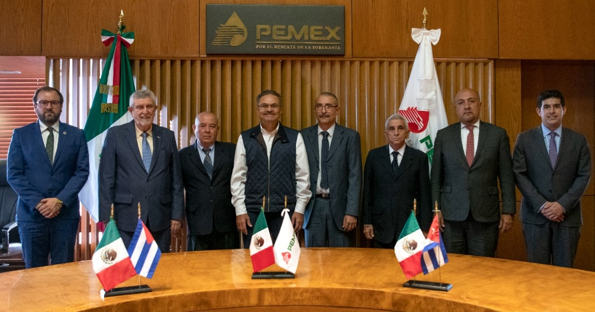 Reunión en PEMEX de autoridades cubanas y mexicanas. © Twitter/PEMEX