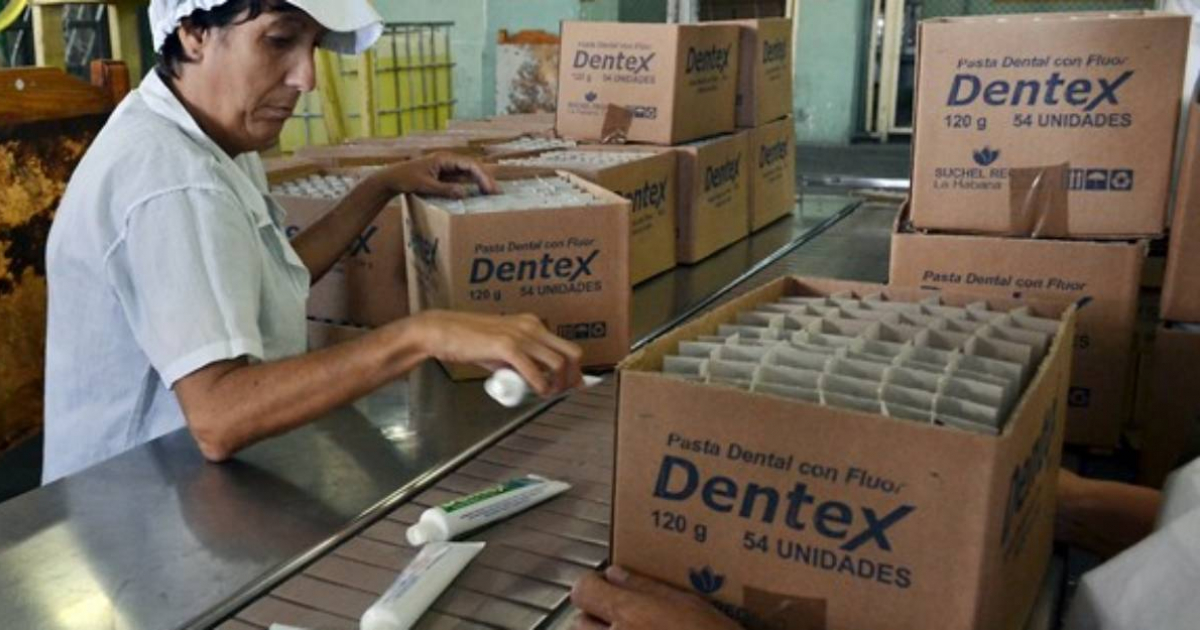 Suchel, pasta dental en Cuba © Trabajadores