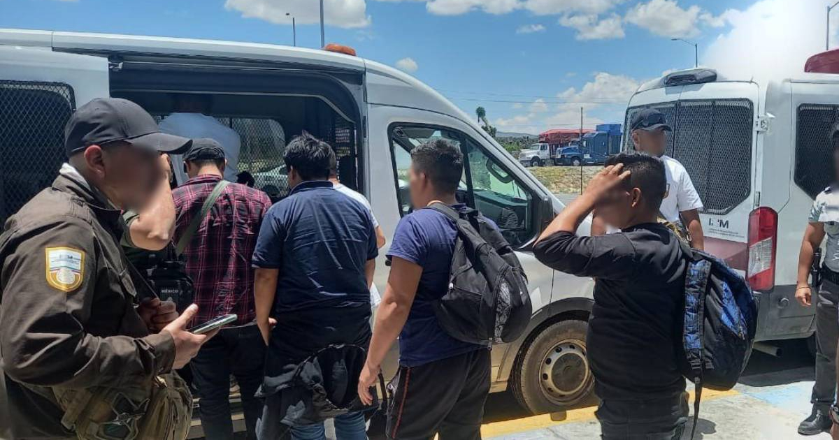 Detención de migrantes en Nuevo León, México © Twitter @INAMI_mx