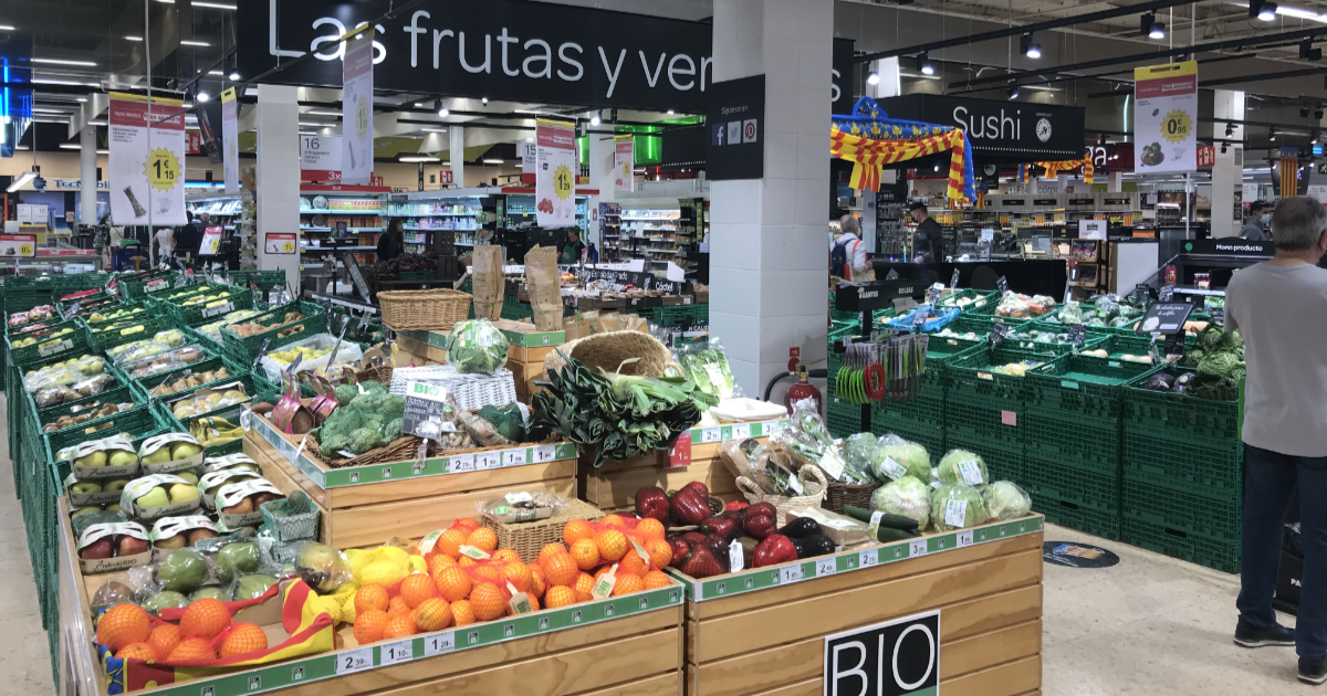 Verduras en mercado Carrefour © CiberCuba