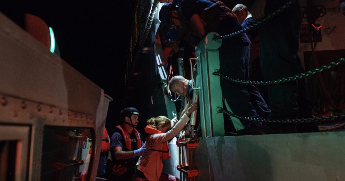Guardia Costera devuelve balseros a Cuba © Twitter / USCG