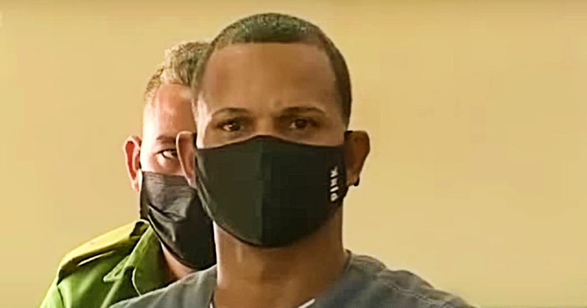 Maykel Osorbo durante el juicio © Captura de video YouTube / Canal Caribe