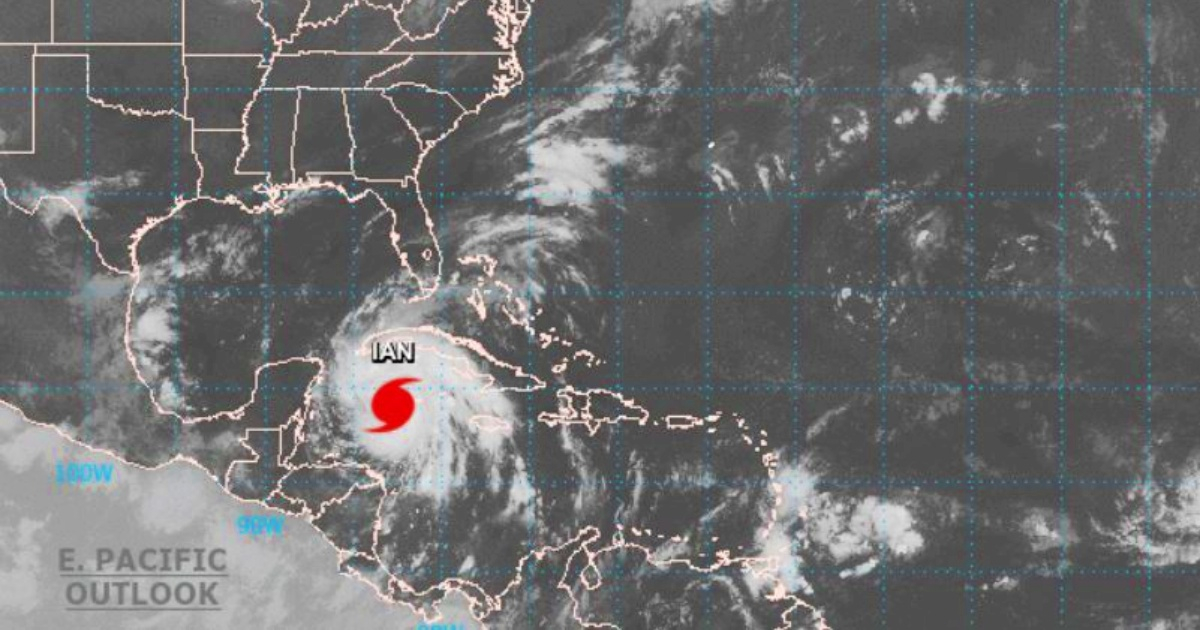 Imagen del sátelite que permite apreciar la localización del huracán Ian © NOAA