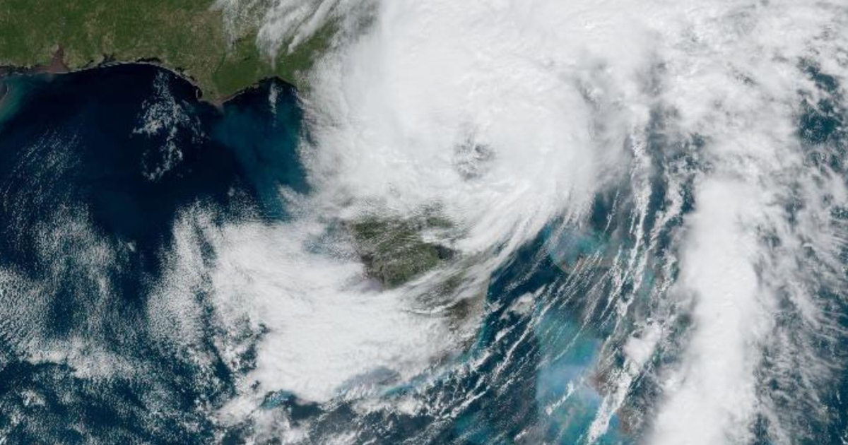 Huracán Ian © NOAA (última imagen de satélite)