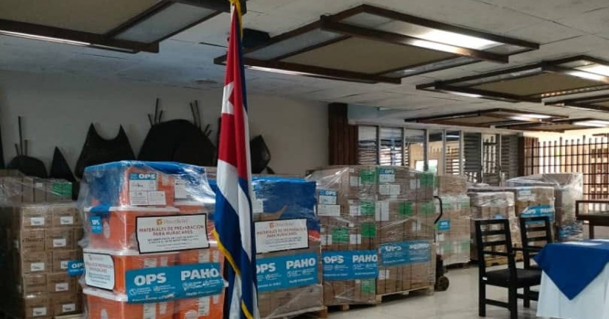 OPS entrega donativo a hospital de Pinar del Río © Facebook/Dirección Provincial de Salud Pinar del Río