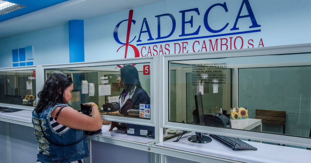 Casa de Cambio de divisas en Cuba © Twitter @cadecaoficial