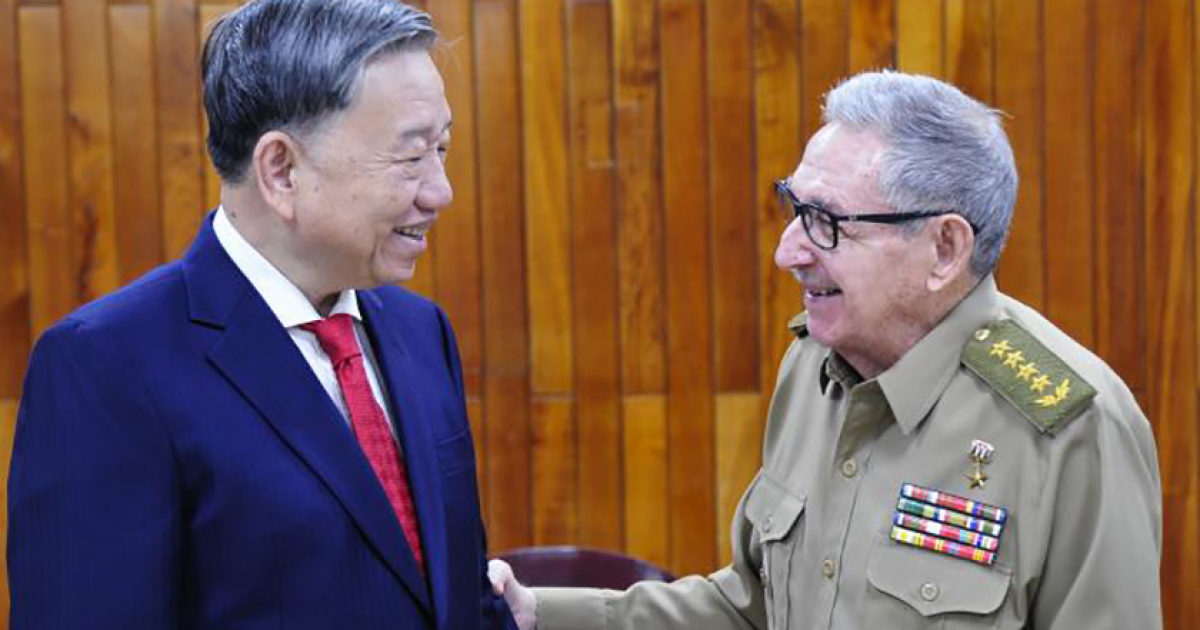 Raúl Castro y To Lam © ACN