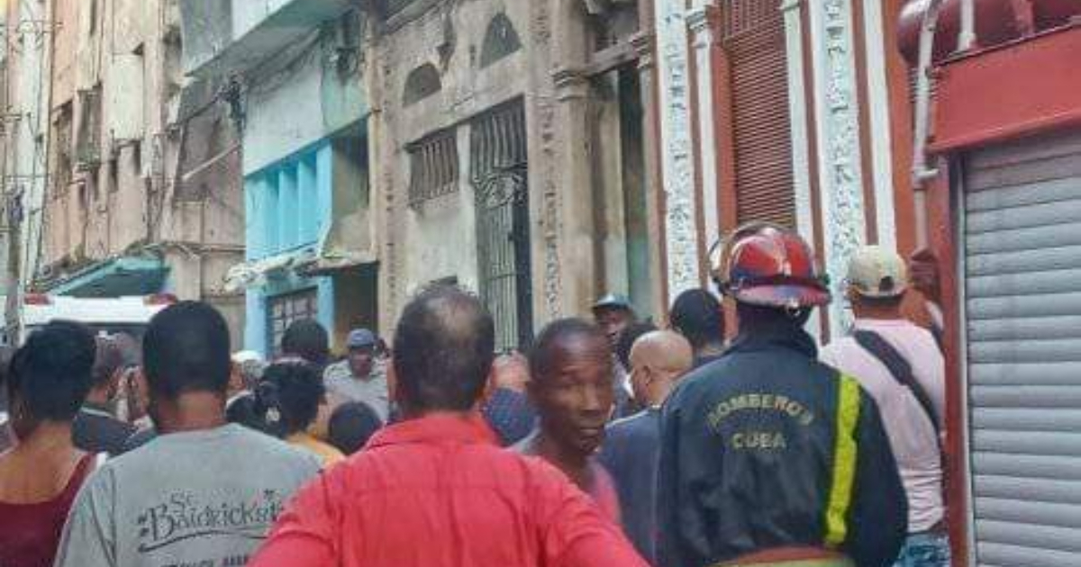 Derrumbe en edificio de La Habana Vieja  © Redes Sociales