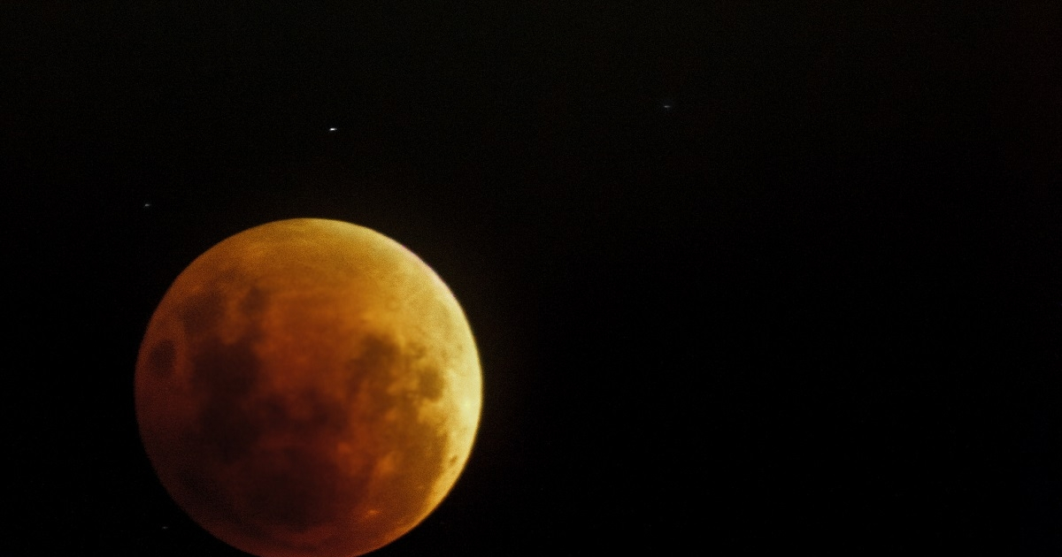 Eclipse de Luna (imagen de referencia) © Flickr / Jimmy Baikovicius