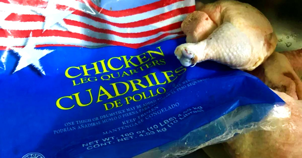 Paquetes de pollo congelado de Estados Unidos que se venden en Cuba © CiberCuba