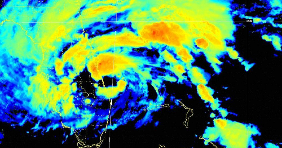 Tormenta tropical Nicole sobre Florida © Centro Nacional de Huracanes / Twitter