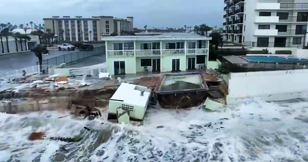 Erosión de la costa y daños en Daytona Beach © Captura de video Twitter / @Ginger_Zee