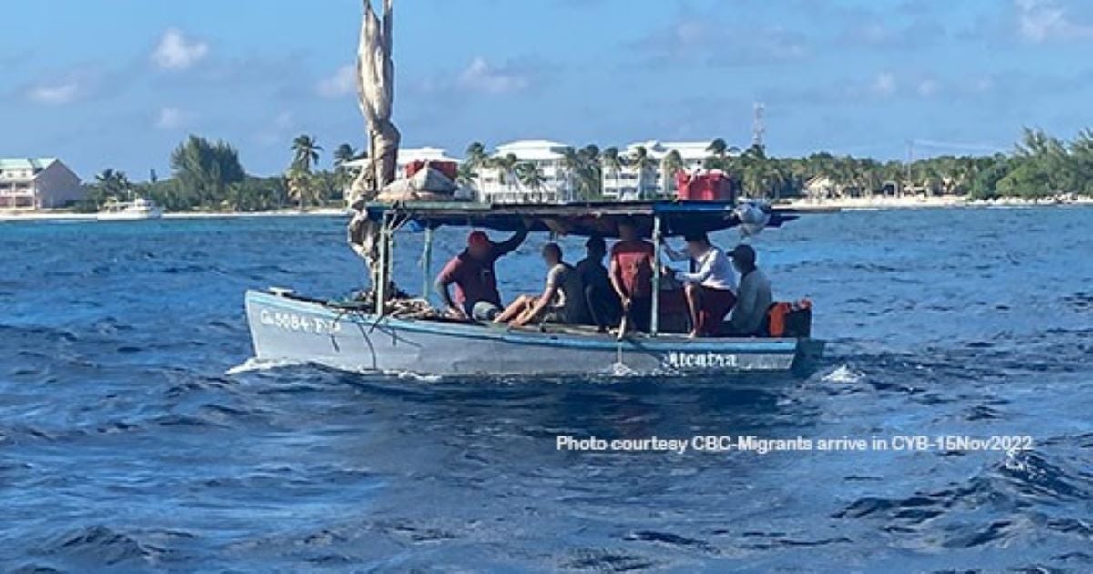 Nueve balseros cubanos arriban a Islas Caimán. © Facebook/Cayman Islands Customs and Border Control - CBC