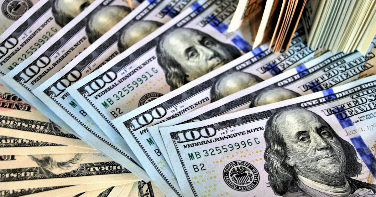 Dólares estadounidenses © Pixabay / pasja1000