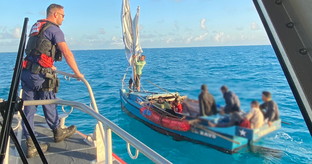 Balseros cubanos interceptados en alta mar por autoridades estadounidenses © USCGSoutheast