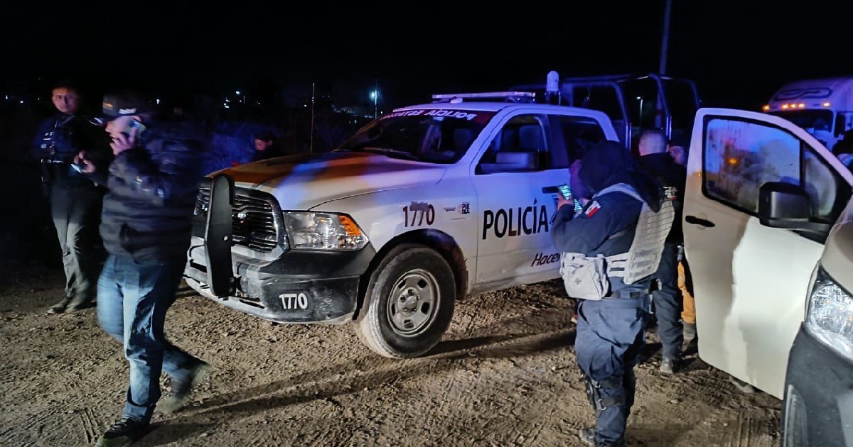 Policía mexicana detiene migrantes © Twitter / INM @INAMI_mx
