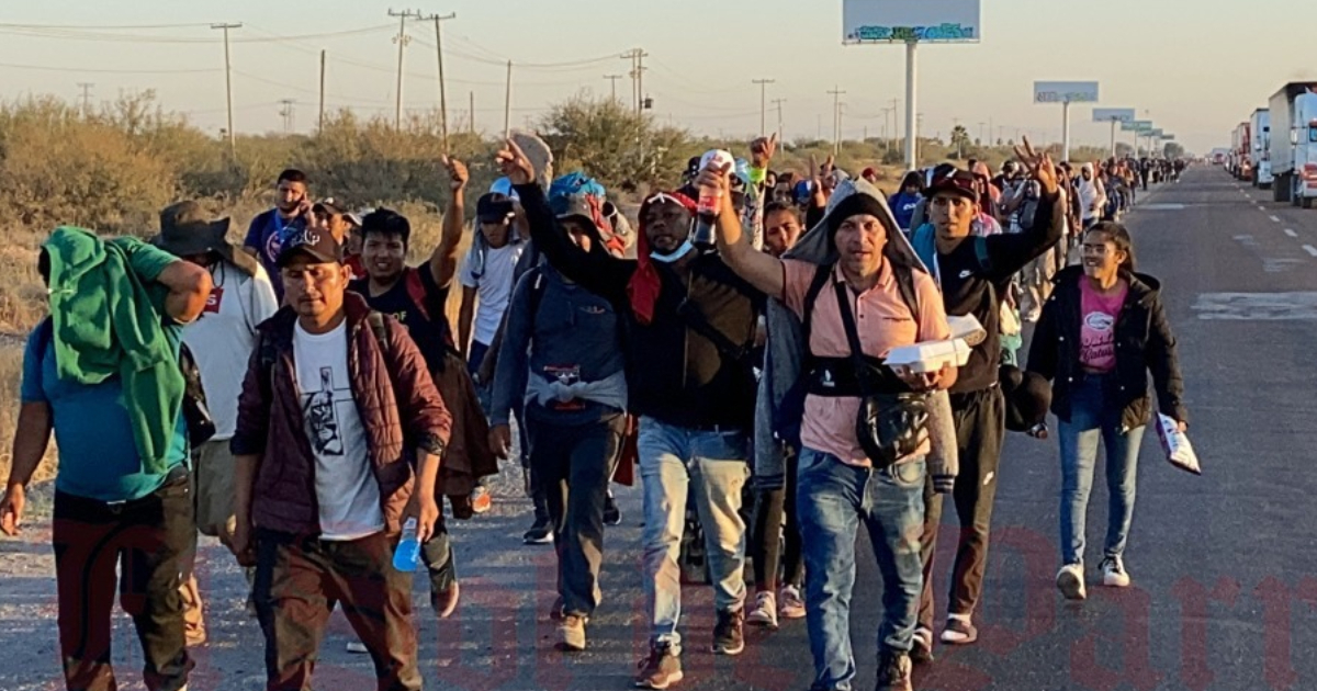 Caravana de Migrantes en Ciudad Jiménez © El Sol de Parral / Facebook