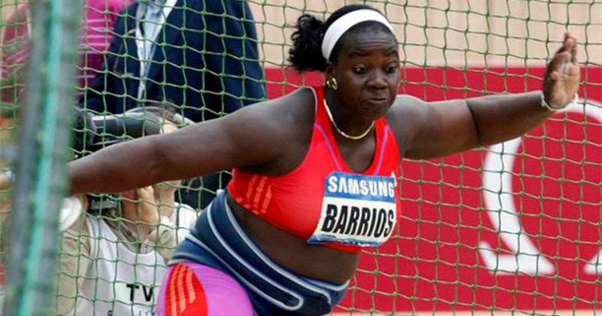 In the United States, the star Cuban discus thrower Yarelis Barrios