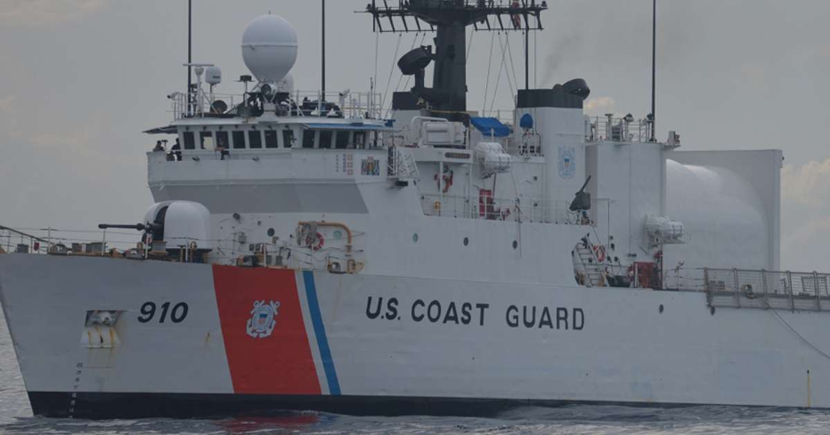 Embarcación de la Guardia Costera de EE.UU. © USCGSoutheast / Twitter