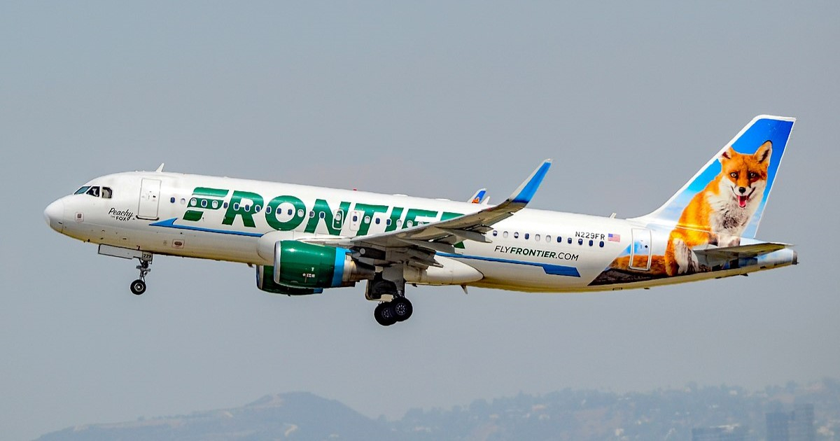 Avión de Frontier Airlines en aeropuerto de Los Ángeles (Imagen referencial) © Wikimedia Commons
