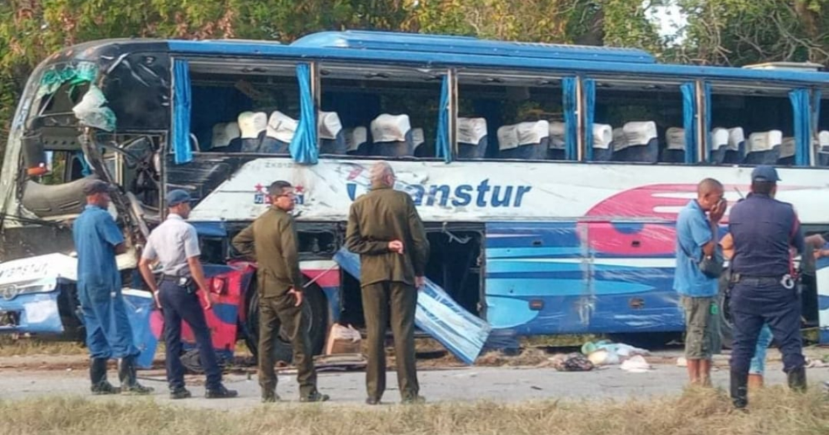 Autobús del accidente en Guantánamo © Facebook Miguel Noticias
