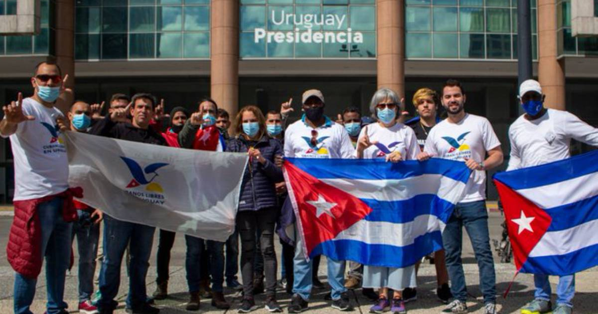 Cubanos en Uruguay © Twitter Cubanos libres en Uruguay