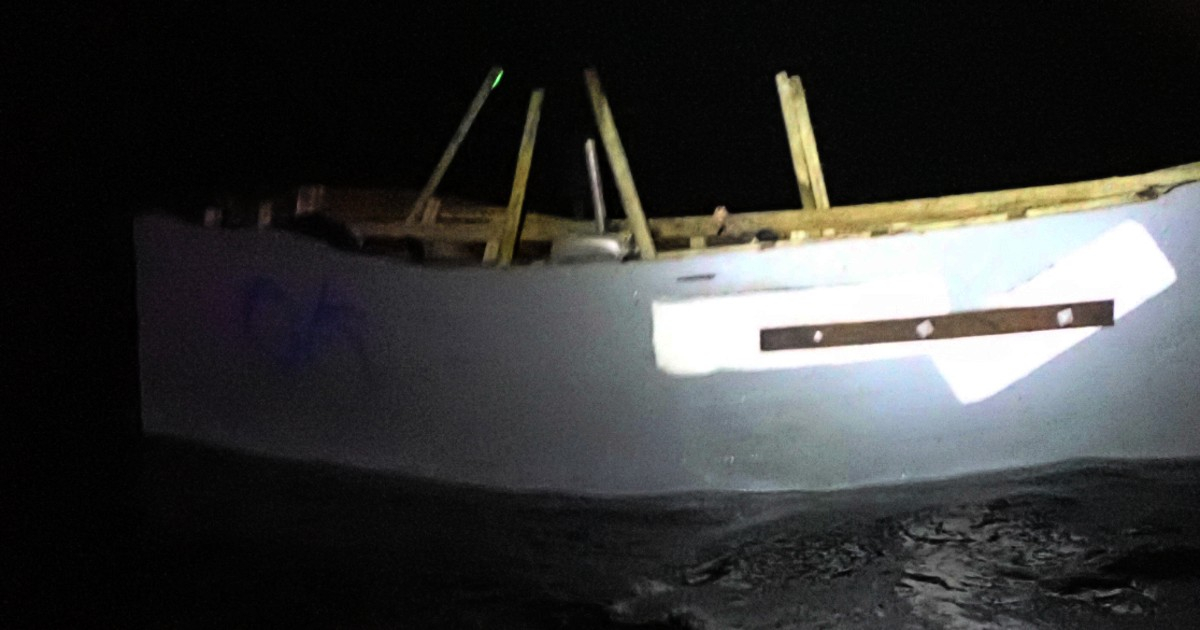 Imagen de una de las embarcaciones interceptadas en la última semana © Twitter / USCG