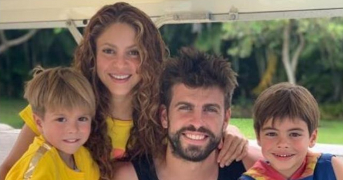 Shakira y Piqué junto a sus hijos © Instagram / Gerard Piqué