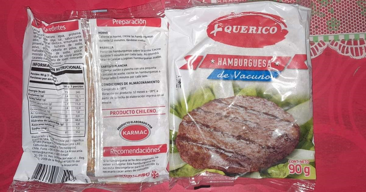 Paquete de hamburguesas vencidas © Eliades Fernández Castellanos / Facebook