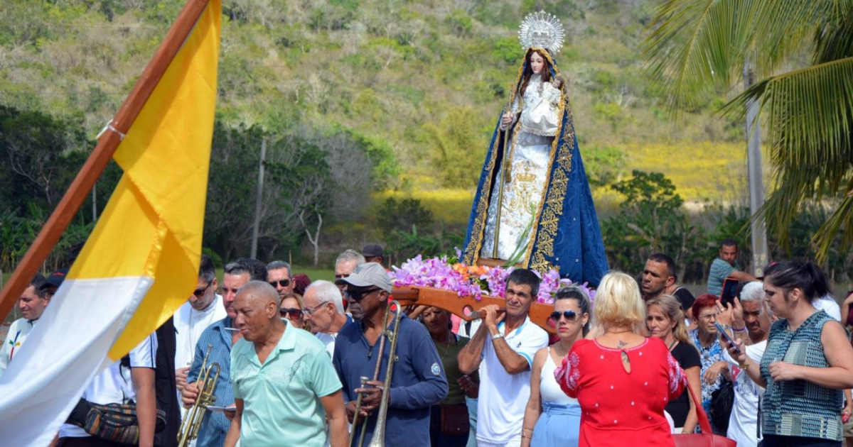 Virgen de la Candelaria © Facebook / Yenli Lemus Domínguez
