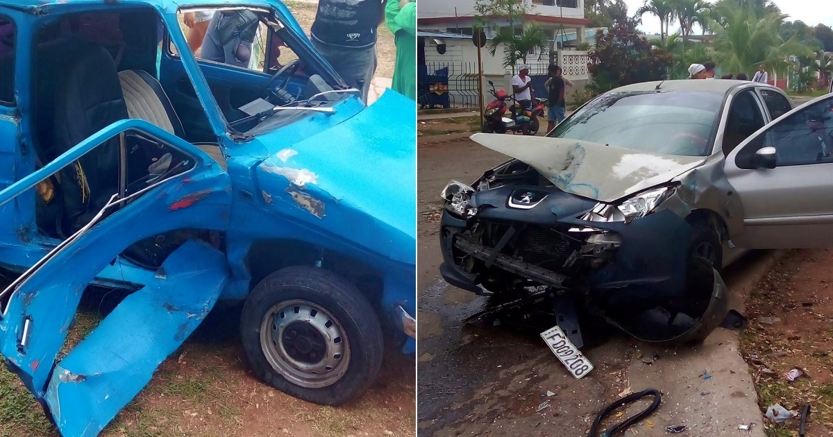 Los dos autos involucrados en el accidente © Collage Facebook/Accidentes Buses & Camiones