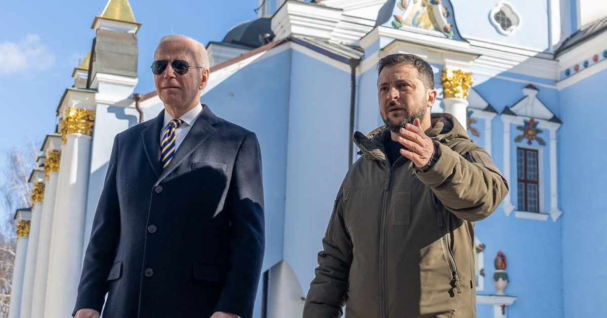 Joe Biden y Volodimir Zelenski © Twitter / President Biden