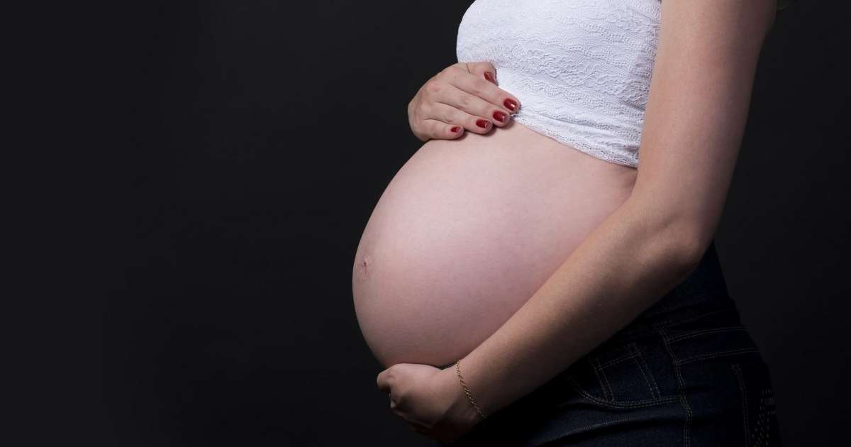 Embarazo en la adolescencia © Pixabay / Daniel Reche