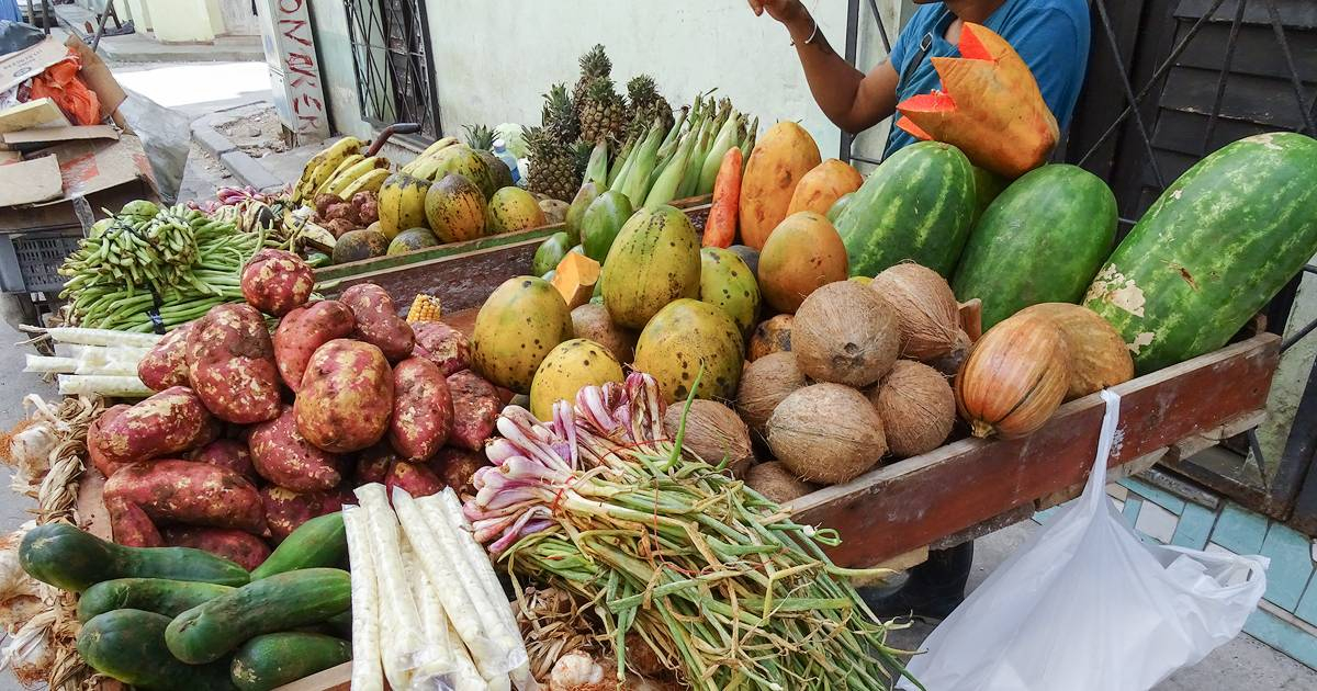 Venta de alimentos en Cuba © CiberCuba