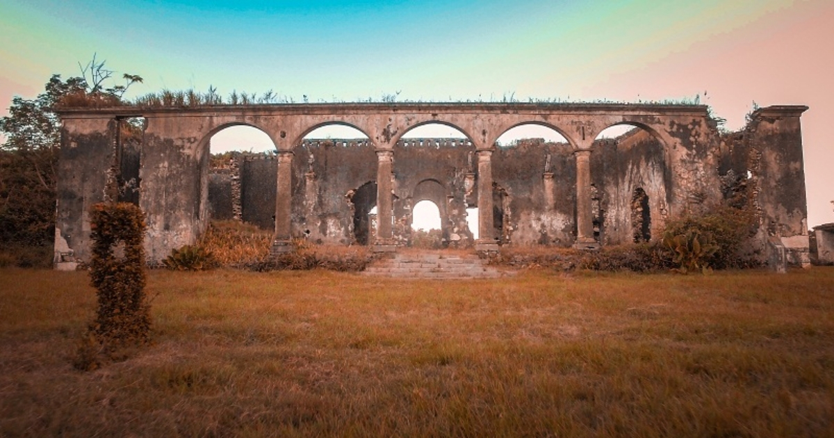 Ruinas del cafetal "Angerona", en Artemisa © Juventud Rebelde / Erick García