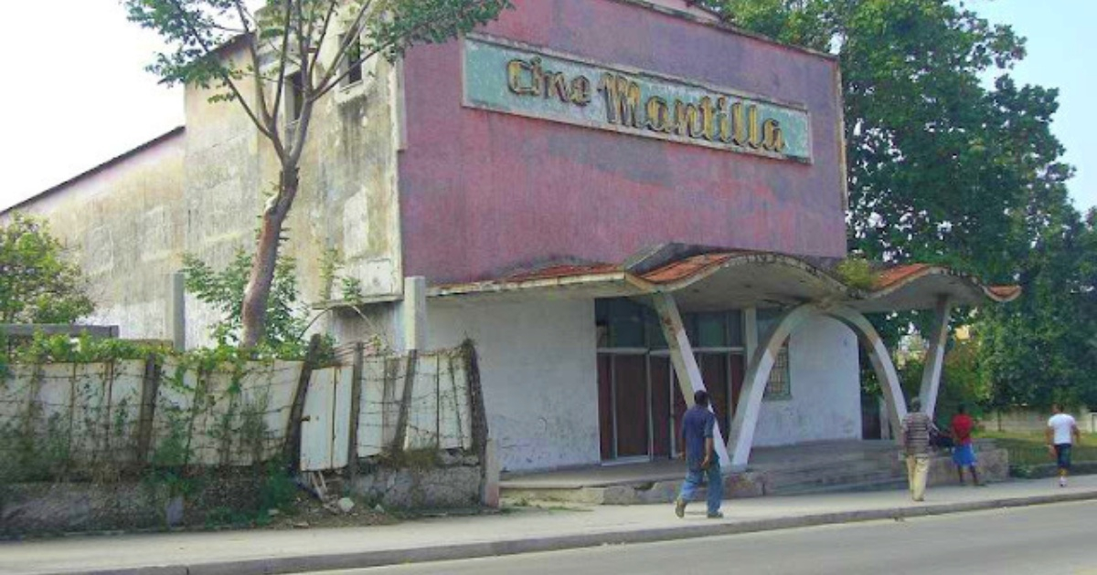Cine Mantilla, en Arroyo Naranjo (imagen de referencia) © Facebook/Somos Mantilla