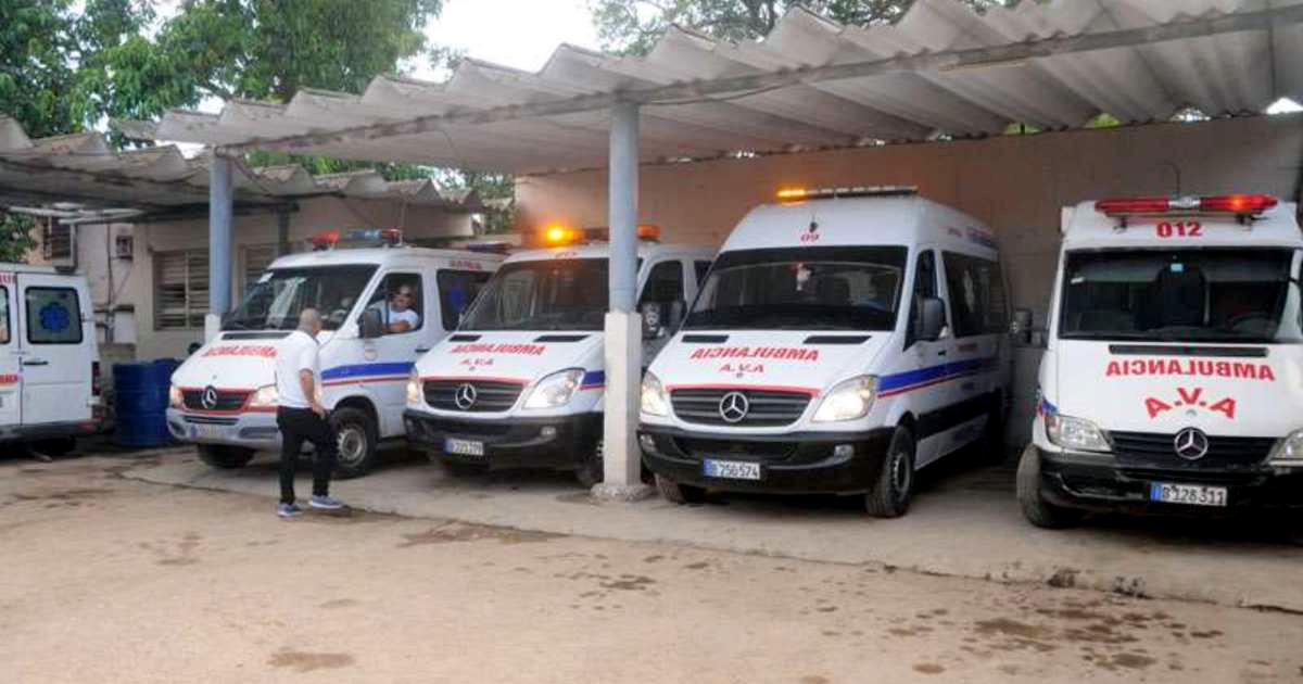 Ambulancias del sistema de salud cubano (imagen de referencia) © El artemiseño