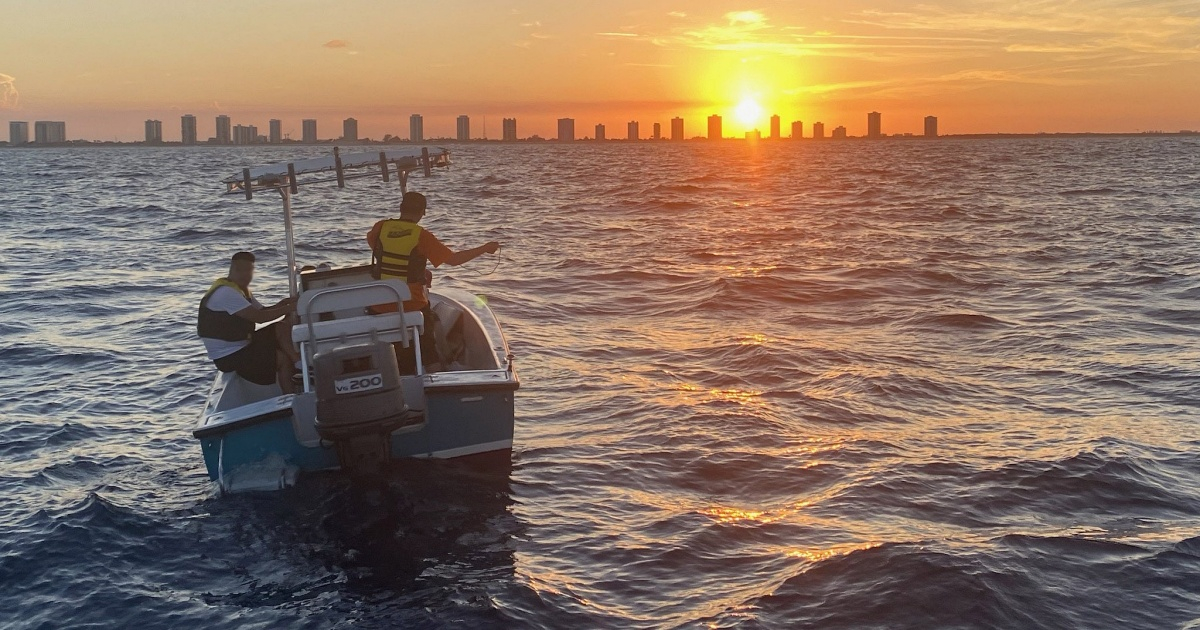 Embarcación para llegar a Florida © Twitter/@USCGSoutheast