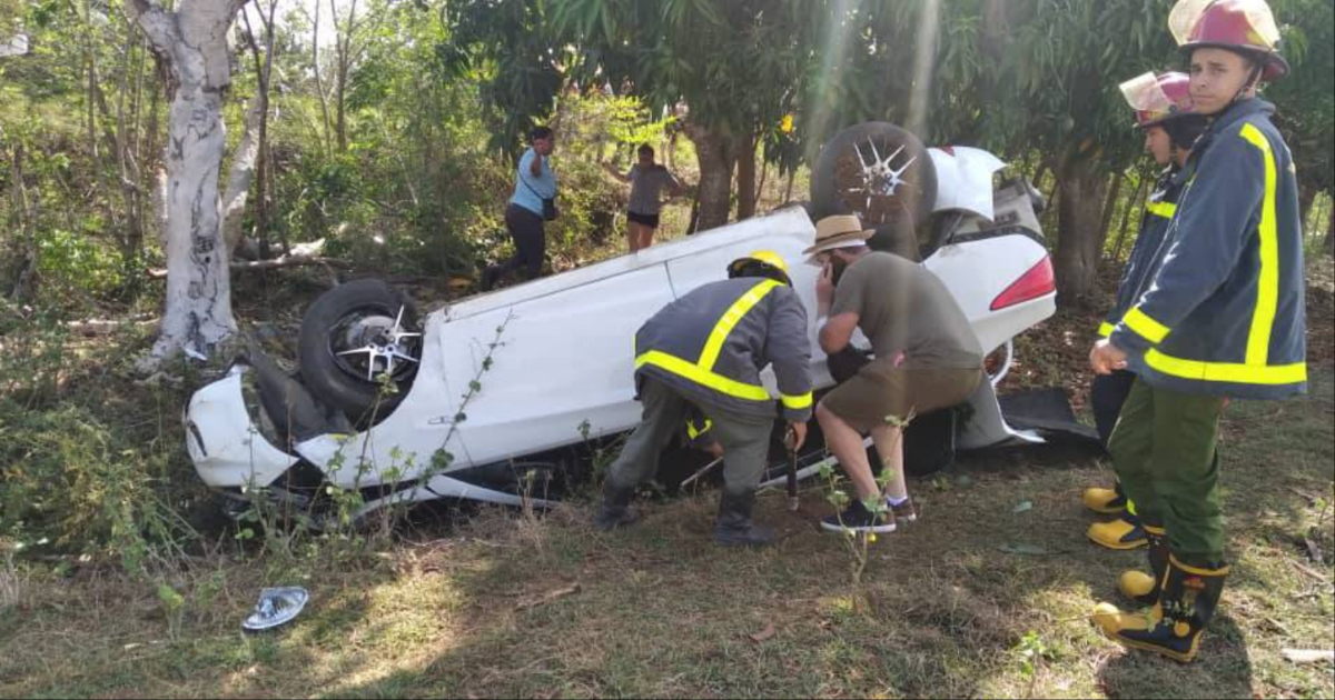 Accidente en Yaguajay © Facebook / Henry Omar Perez